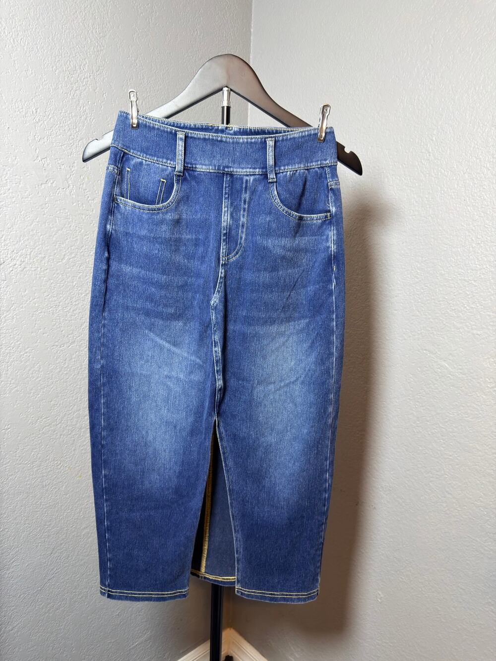 NWT Halara Denim Midi Open front Skirt Size XS